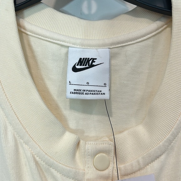 Nike egg cream kids size large romper sleeveless snap from New with tags - Picture 4 of 6